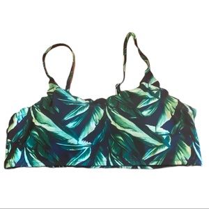 LL Queen Bikini Swimsuit Top Ruffle Tropical Leaf Print Size Medium